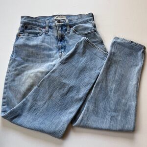 Madewell Classic Straight Jeans size 25 light wash